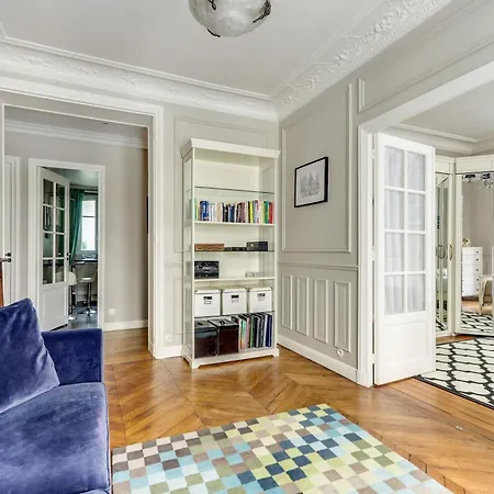 Quartier Culturel Apartment